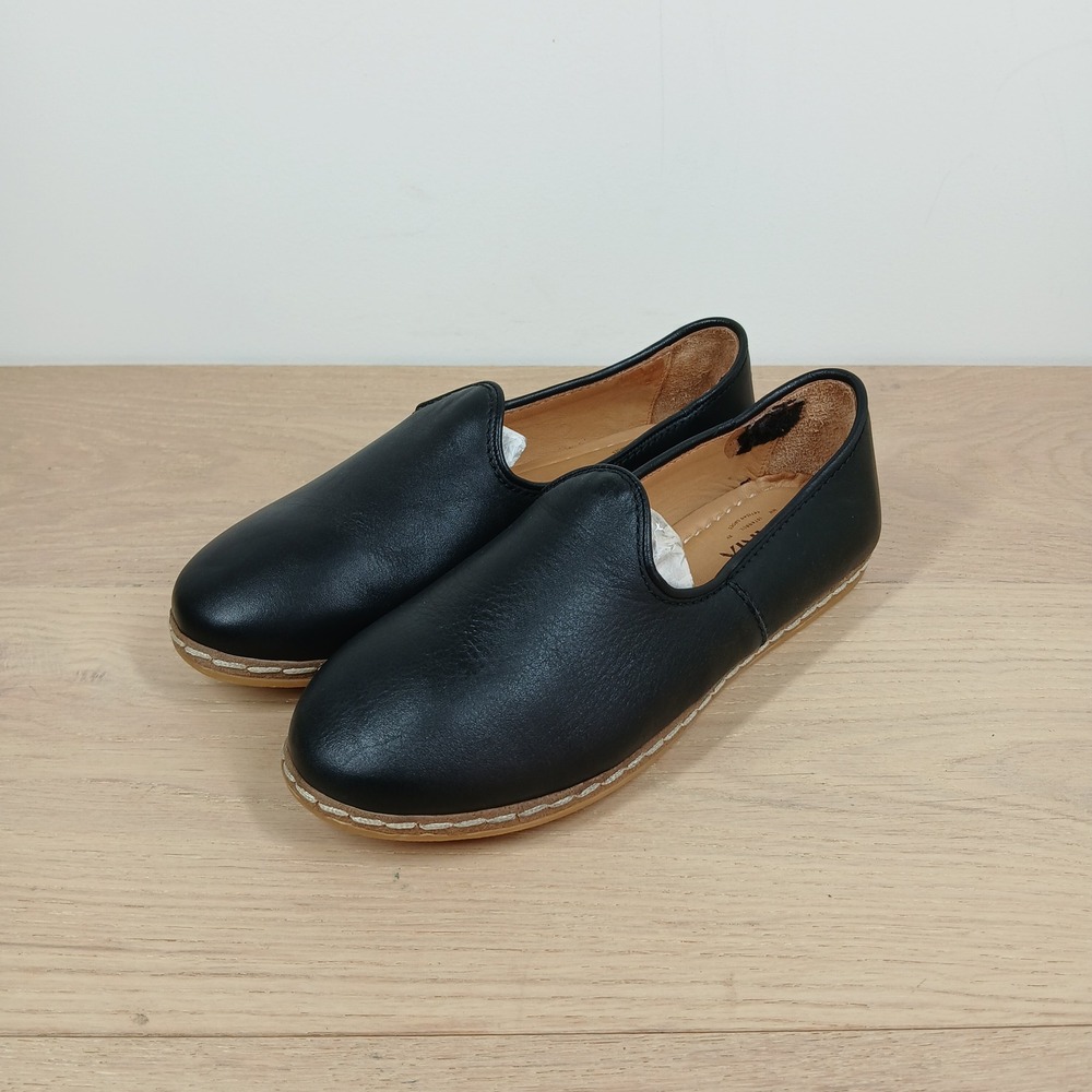 Charix Black Leather Sabah Loafers Women's 6.5 Slip On Ballet Flats Comfort